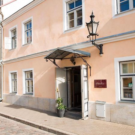 Oldhouse Hostel Tallinn Exteriör bild